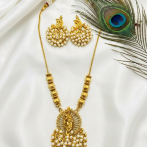 Lakshmi Pearl Drop Pendant Necklace Set