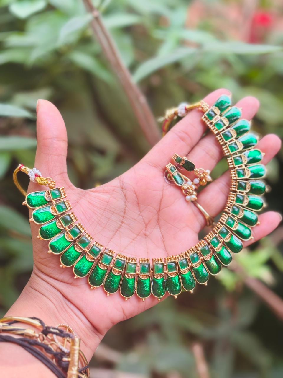 Traditional nagapadam necklace - Image 2