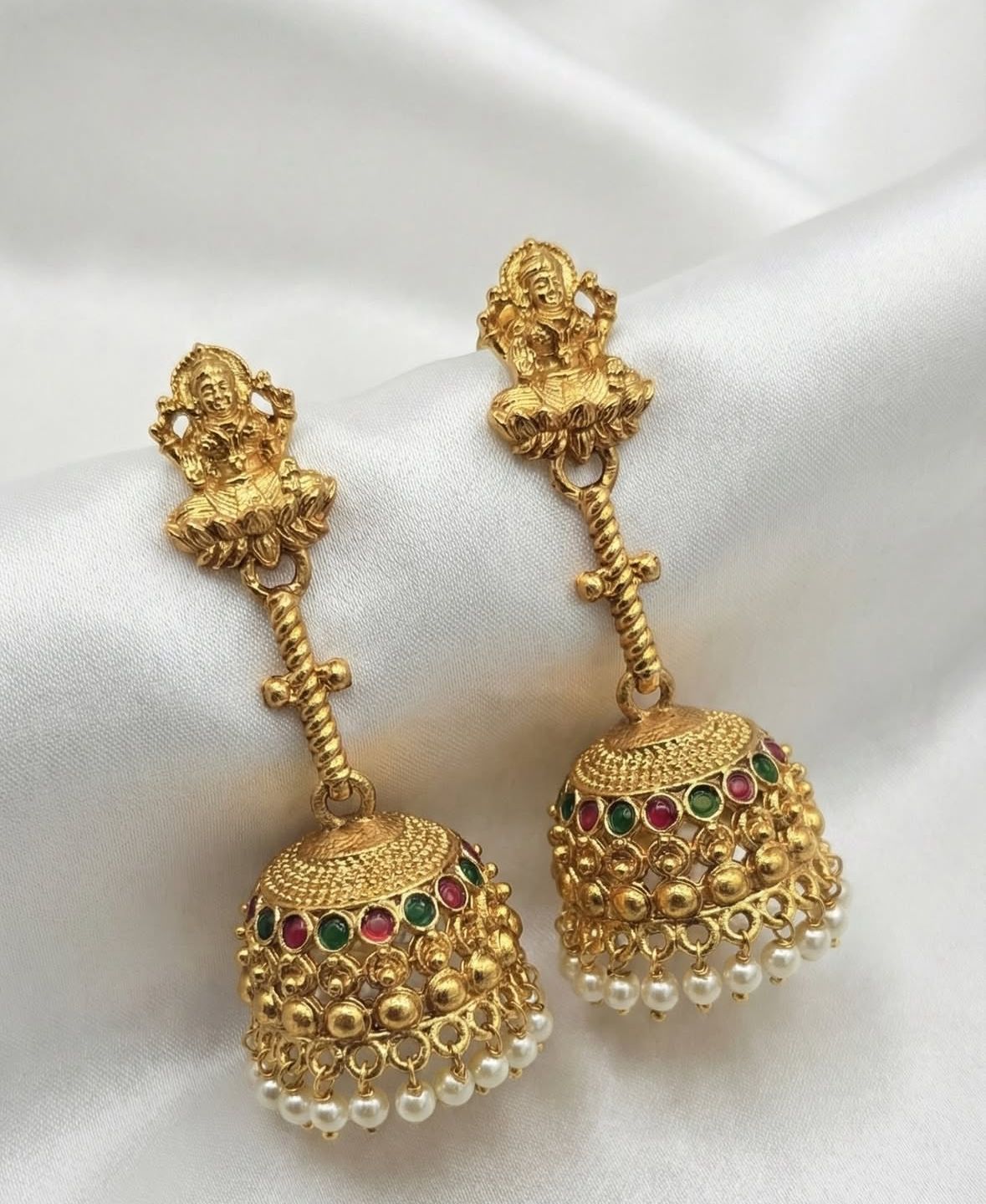 Long Devi Jumka