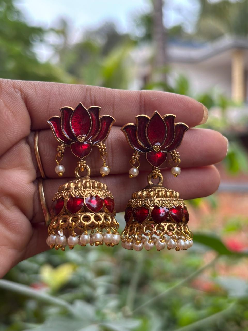 Red Lotus Jumka - Image 2