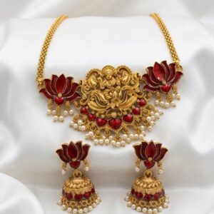Red Lotus Choker
