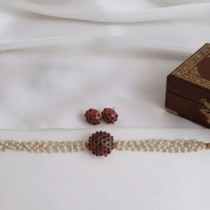 Pearl Choker