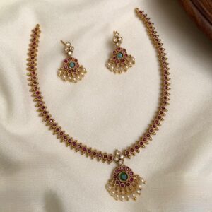 kemp stone necklace